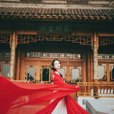 汉服模特
