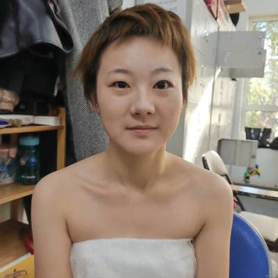 妆容模特