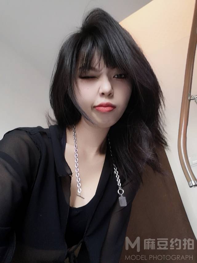暗黑模特