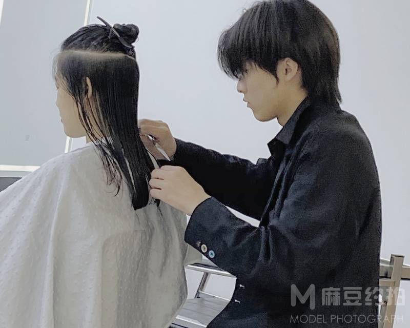 妆容模特