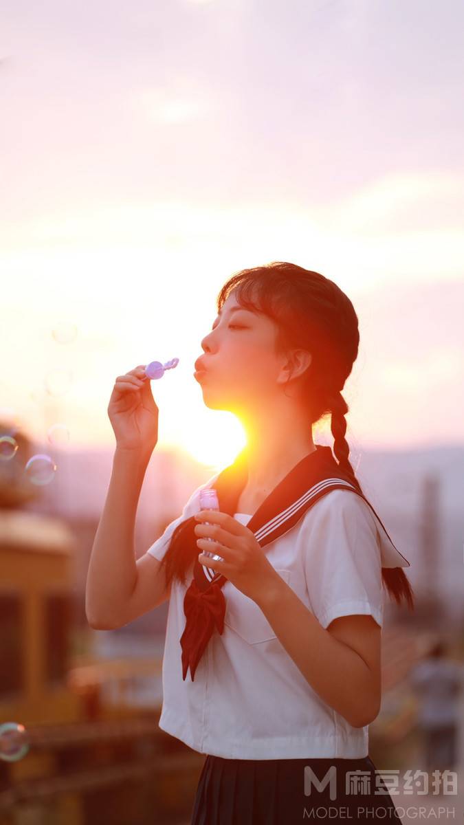 清新模特