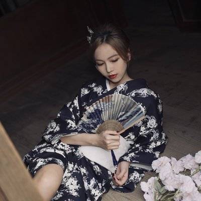 和服模特