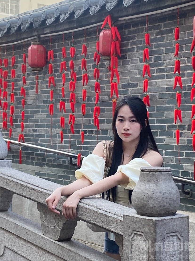 清新模特