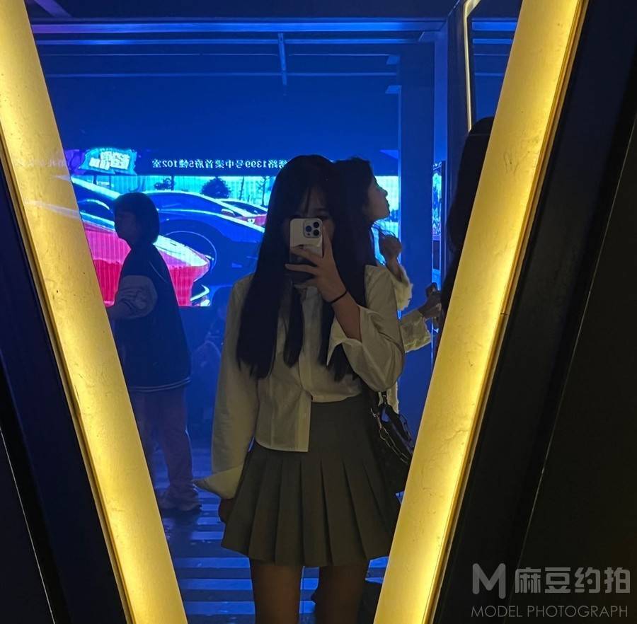 情侣模特