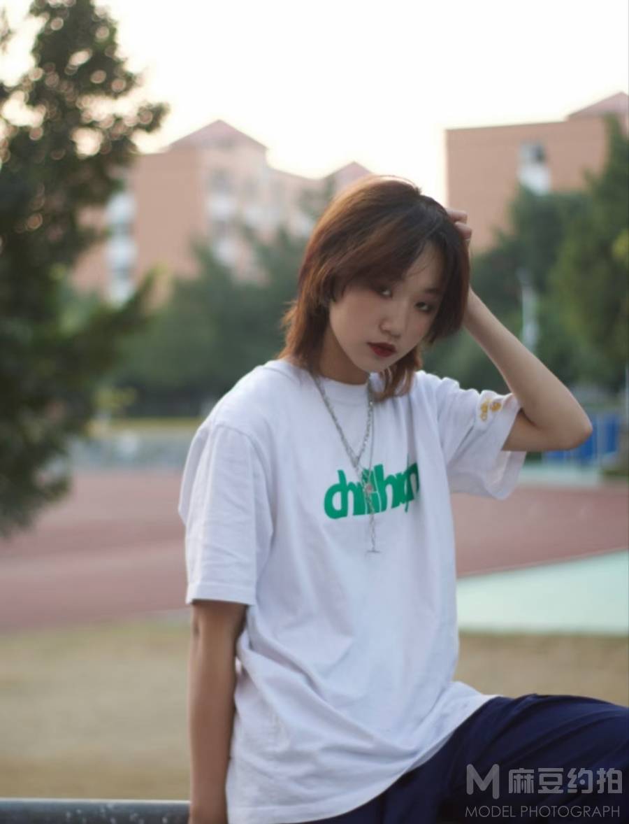 清新模特