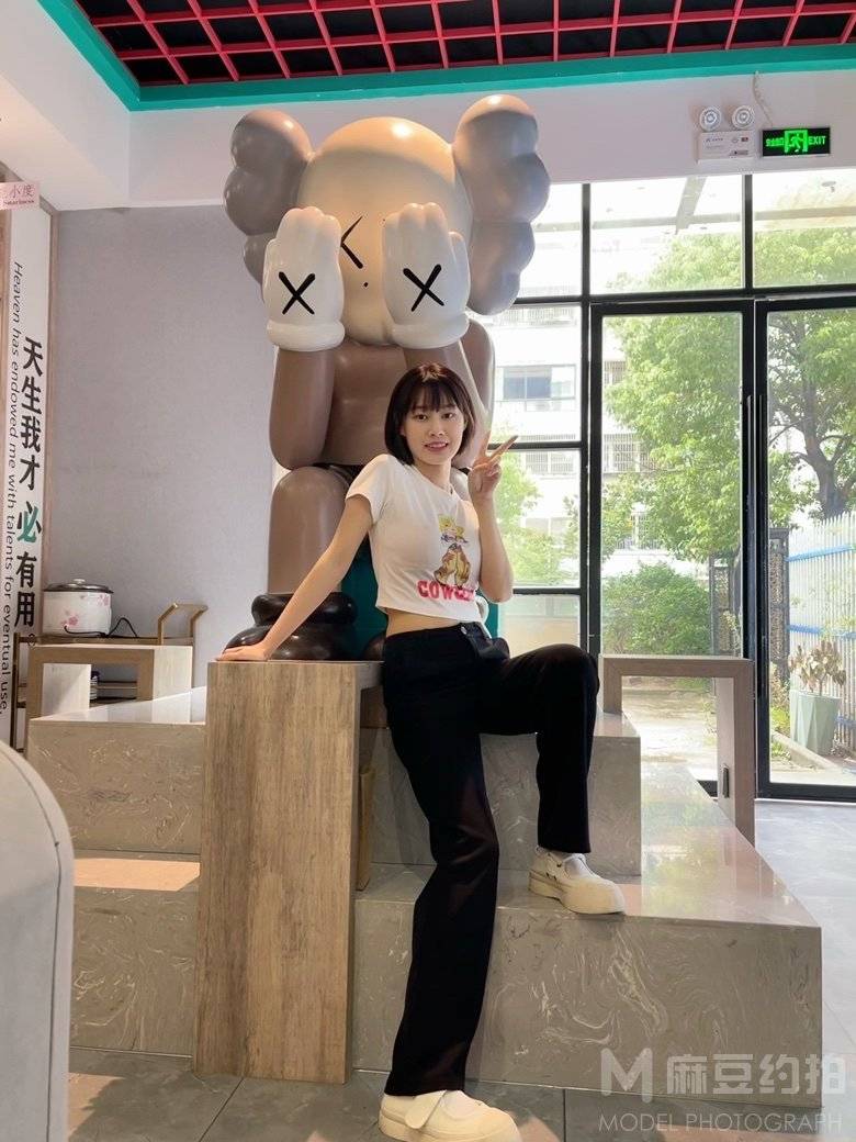 清新模特