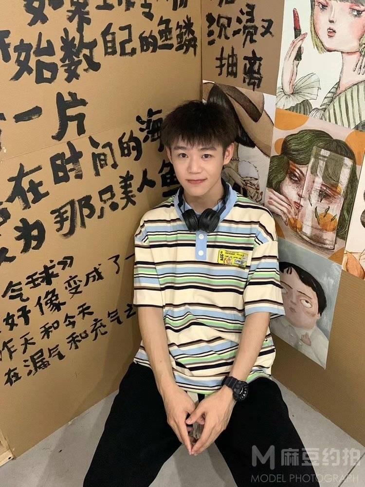 胶片模特