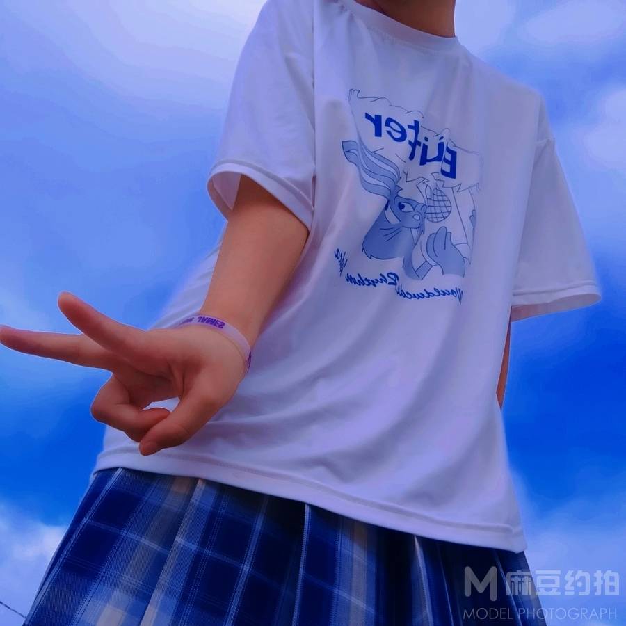 清新模特