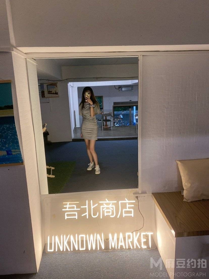商务模特