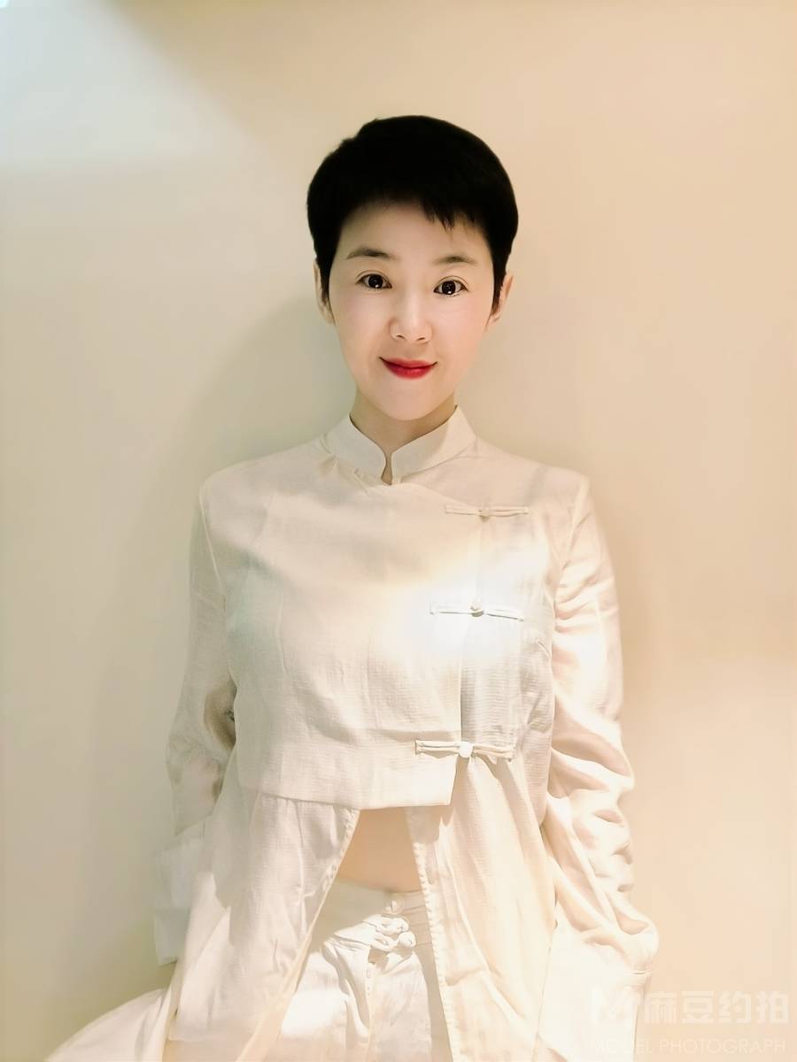 民国模特