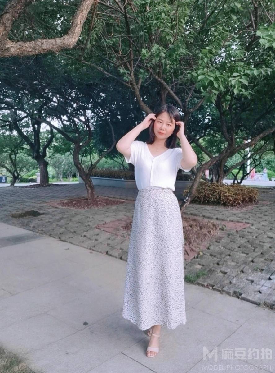 清新模特
