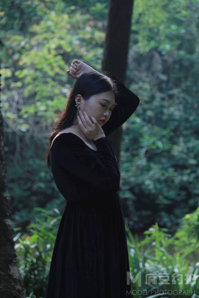 暗黑模特