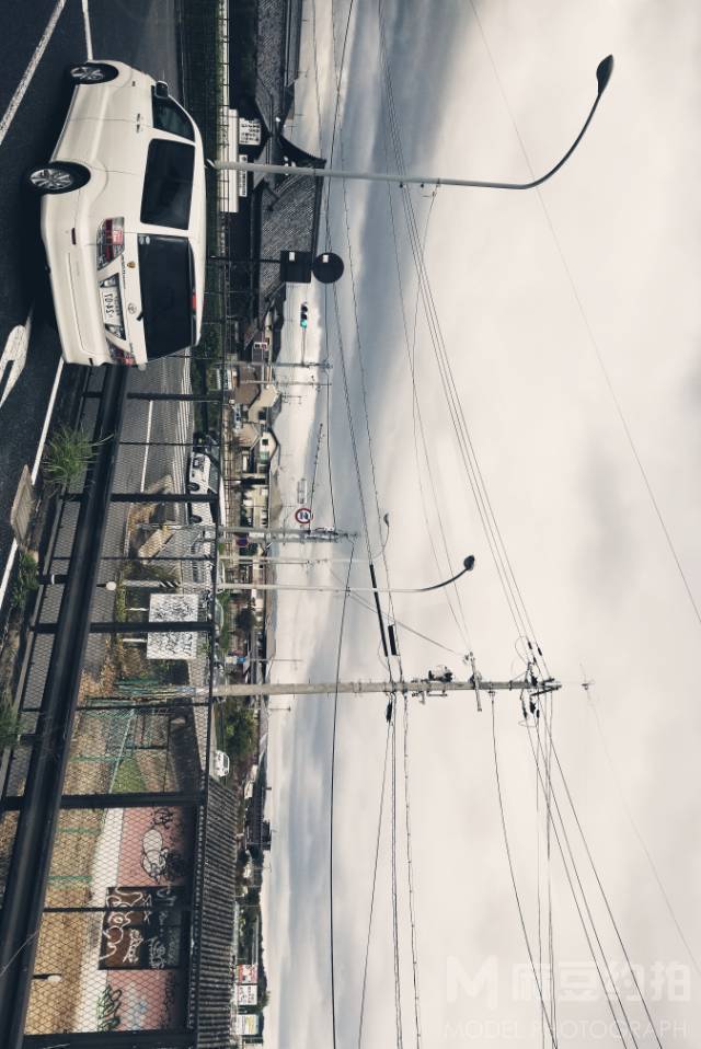 黑白模特