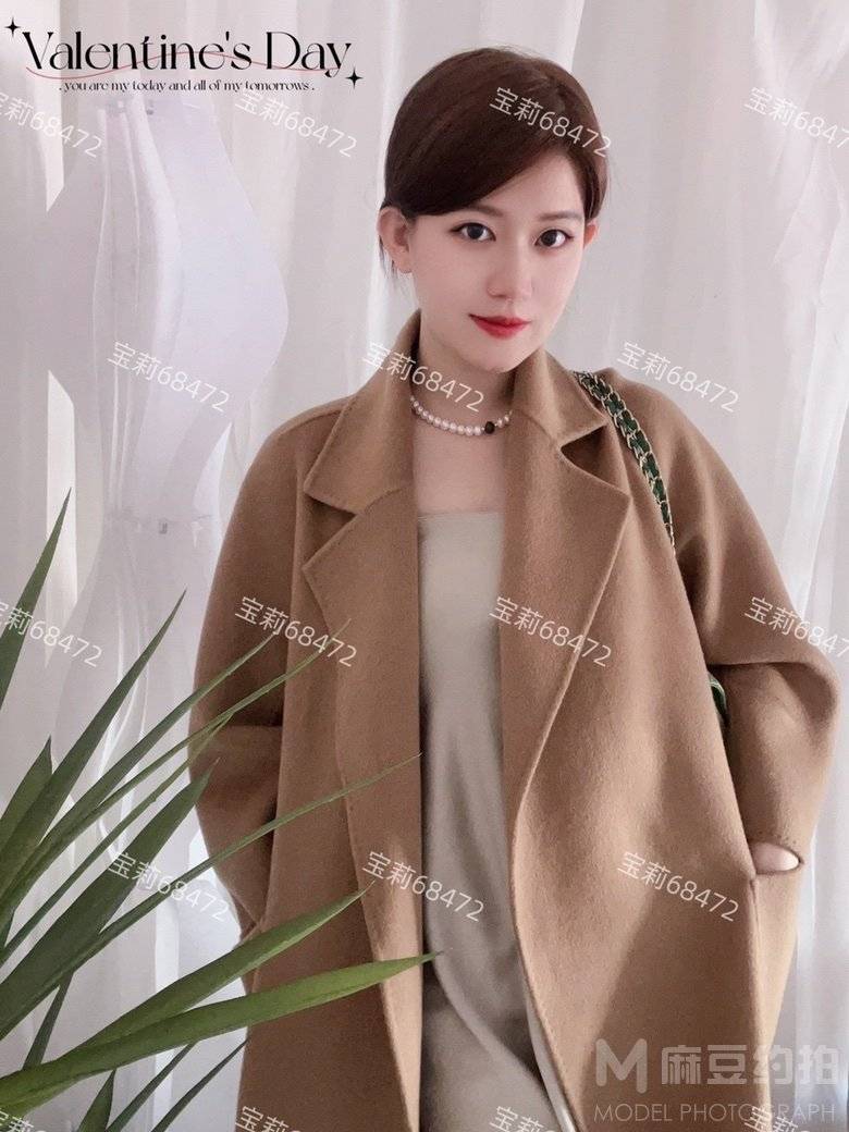 宝丽来模特