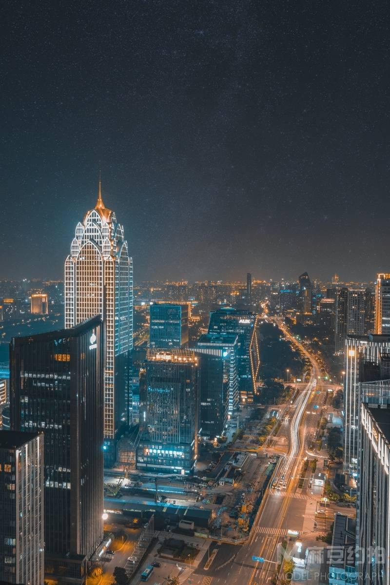 夜景模特