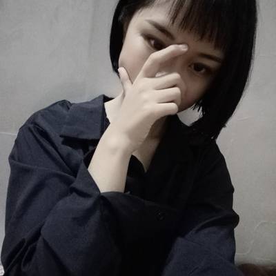 黑白模特