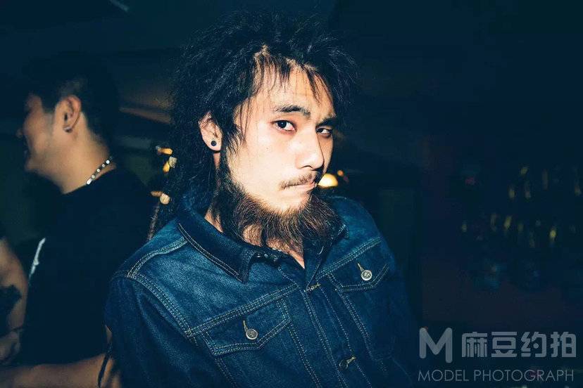 商务模特