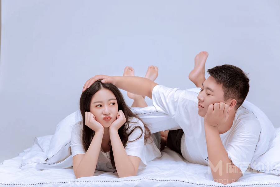 情侣模特