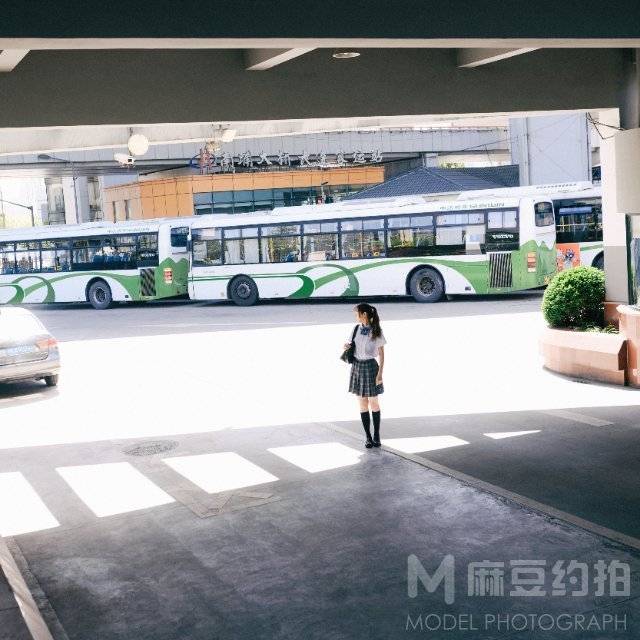 校园模特