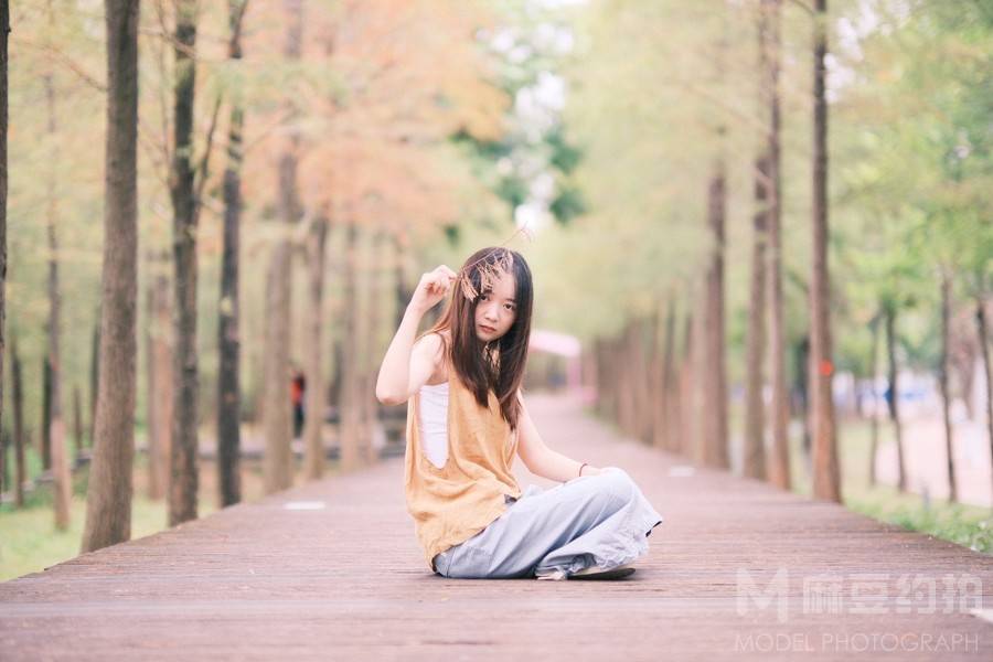 胶片模特