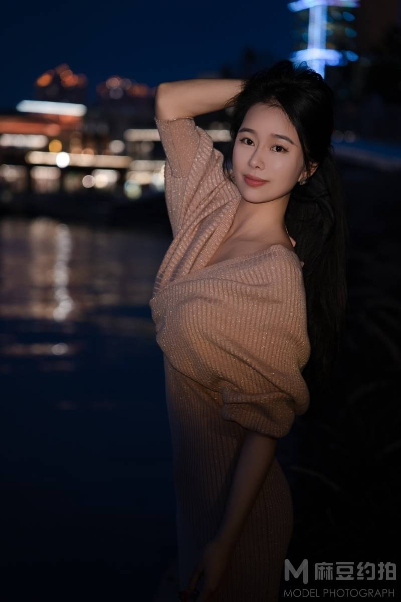 夜景模特