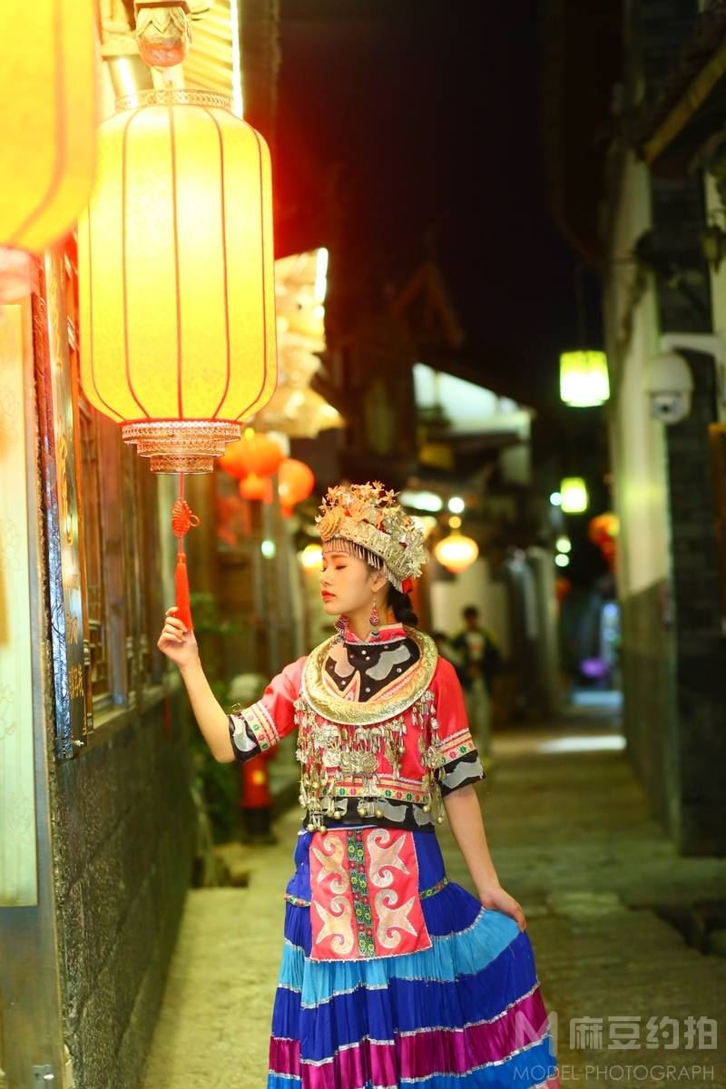 夜景模特