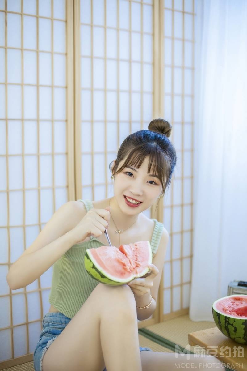 清新模特