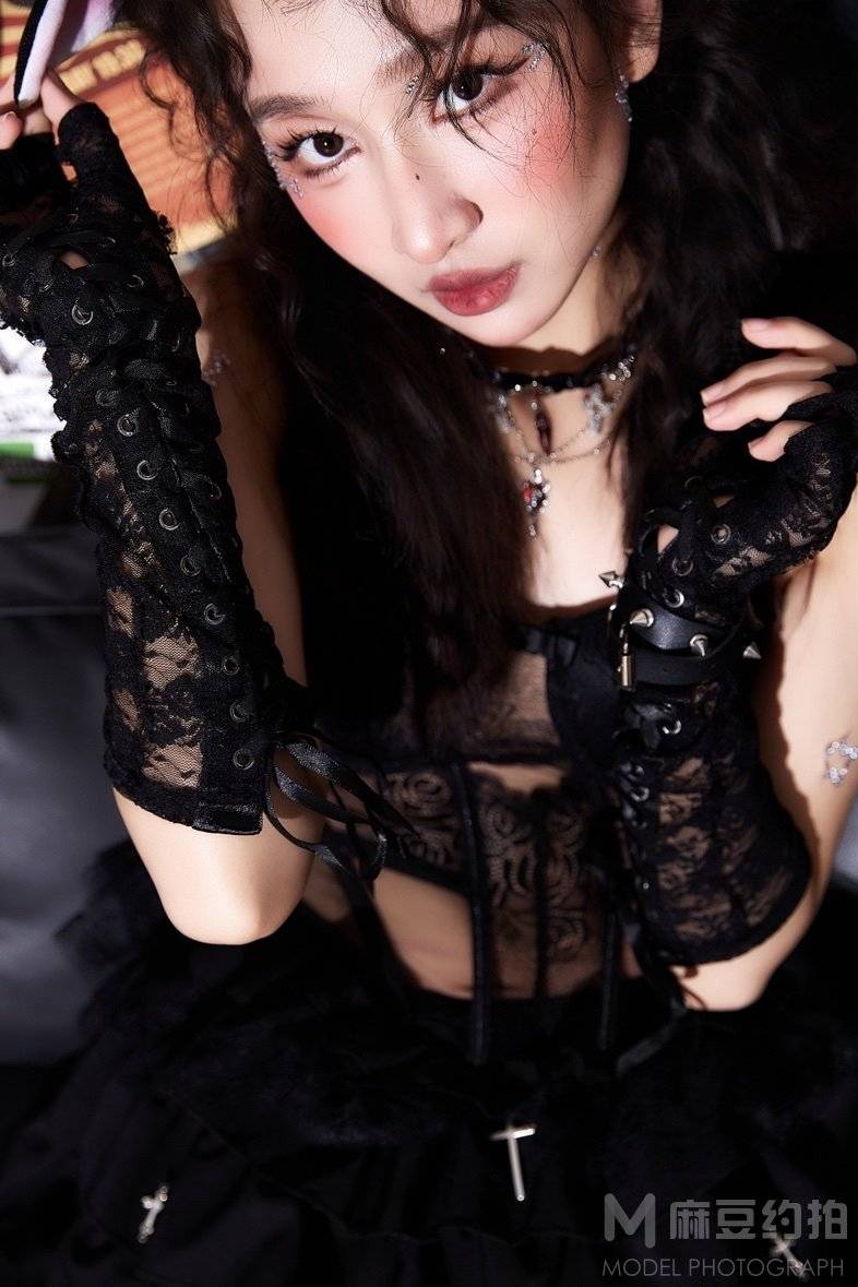 纪实模特