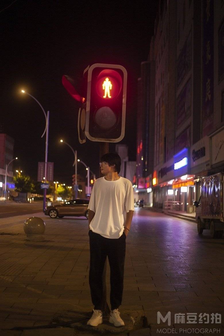夜景模特