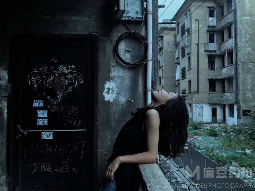 胶片模特