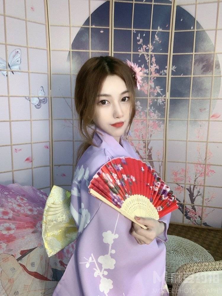 和服模特
