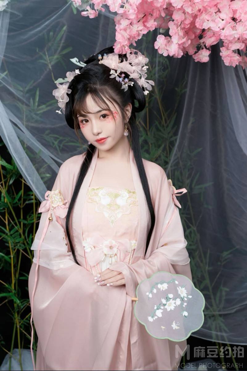 孕照模特