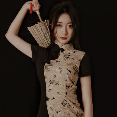 民国模特