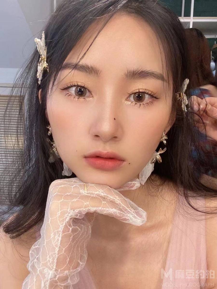 商务模特