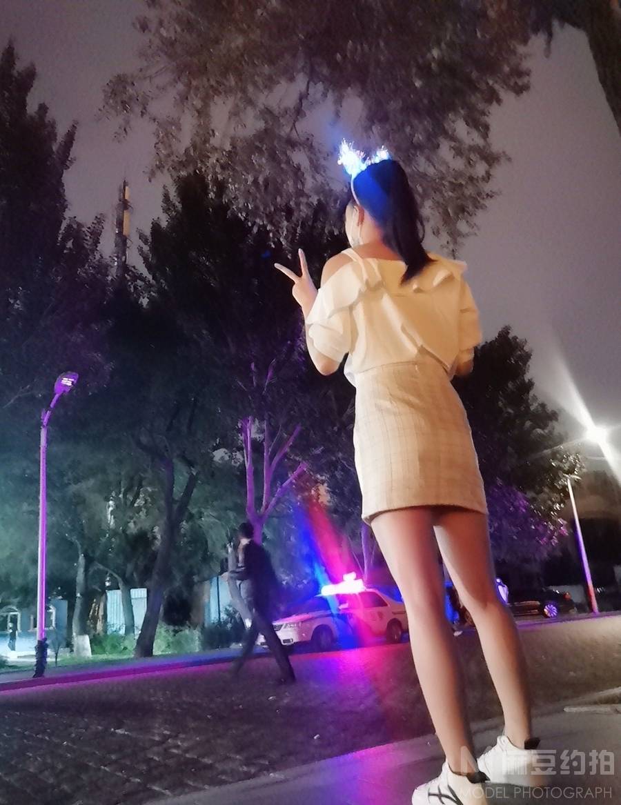 民国模特