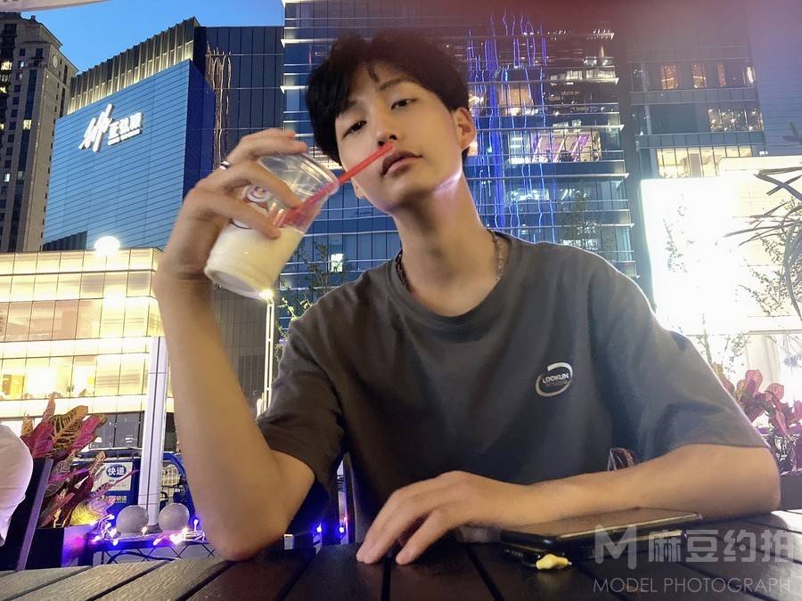 情侣模特