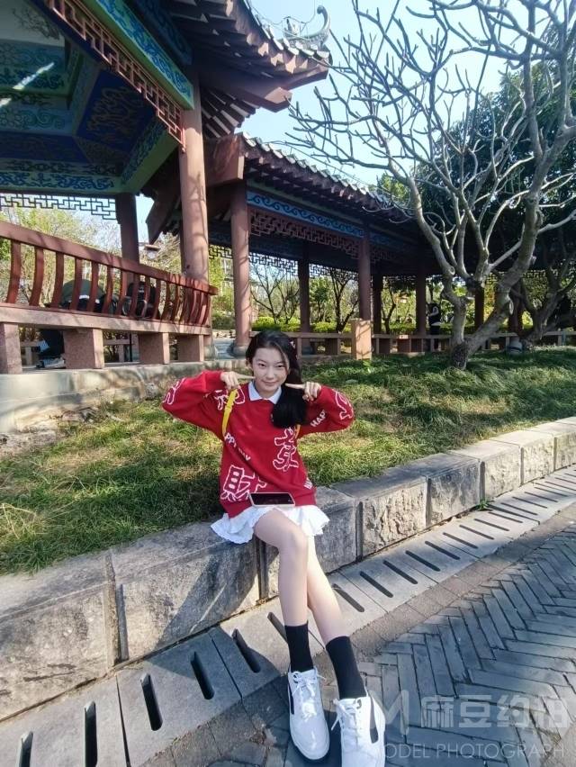 情侣模特