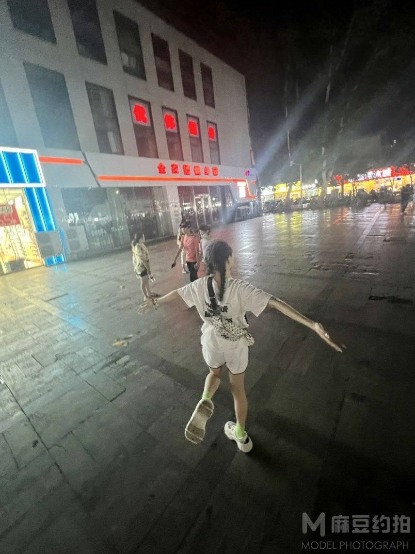 淘宝模特