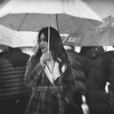 情绪模特