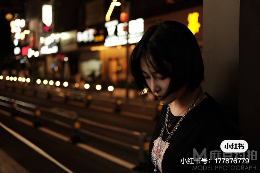夜景模特