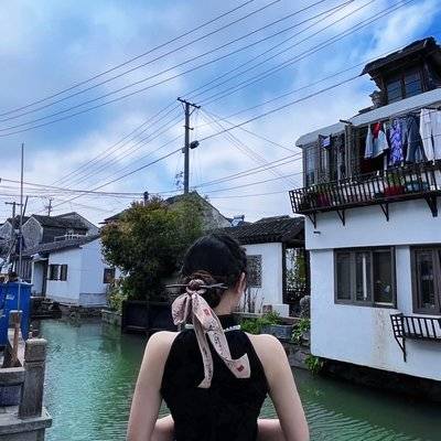 黑白模特