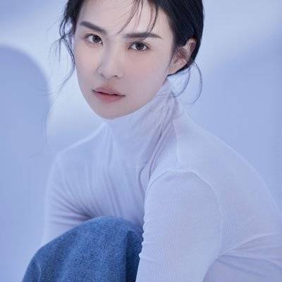 黑白模特