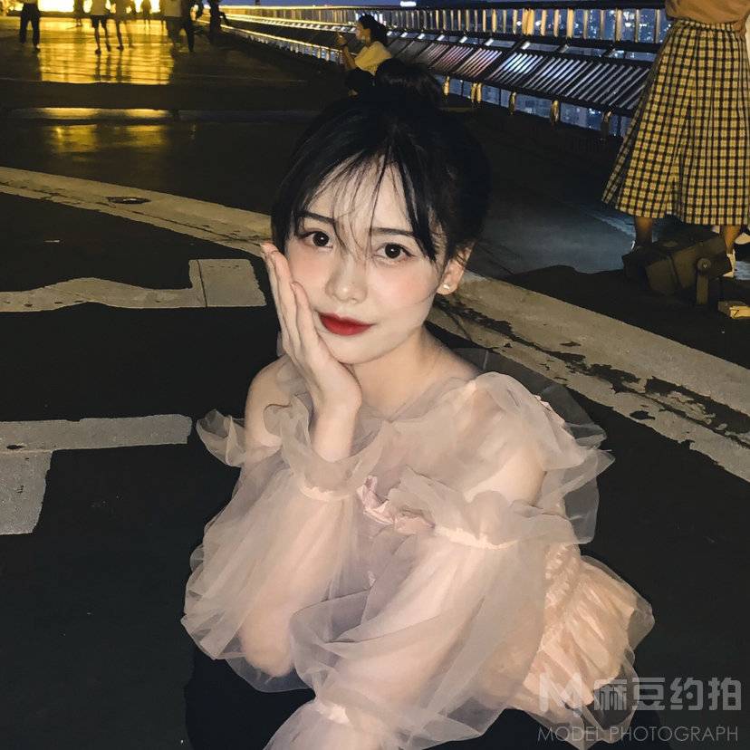 胶片模特
