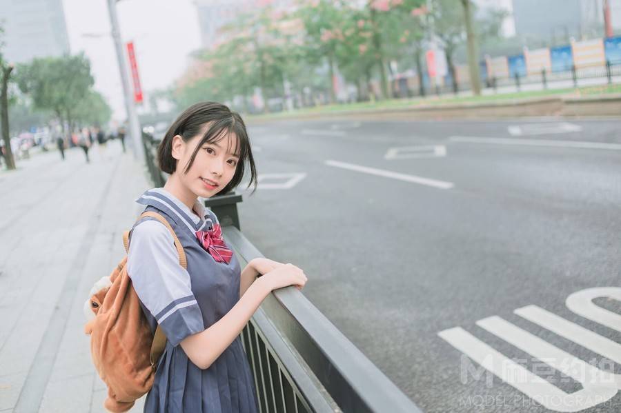 校园模特