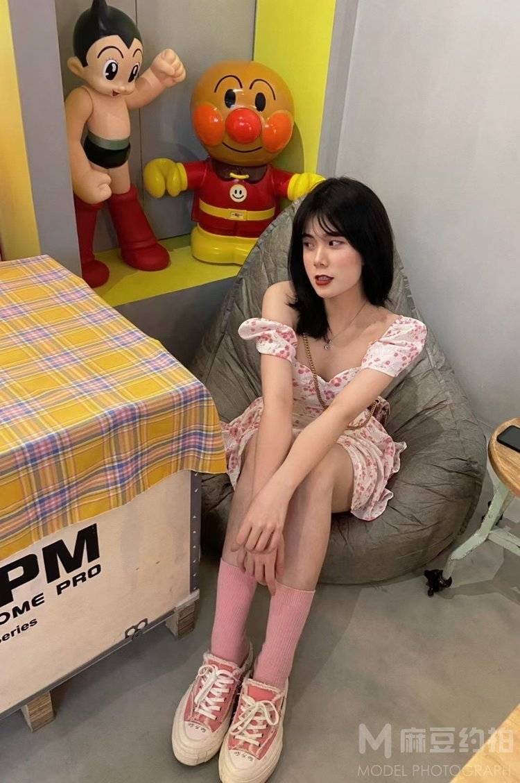 妆容模特