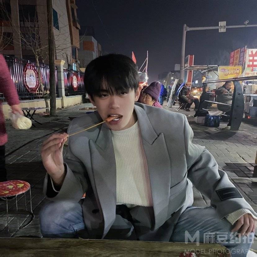 纪实模特