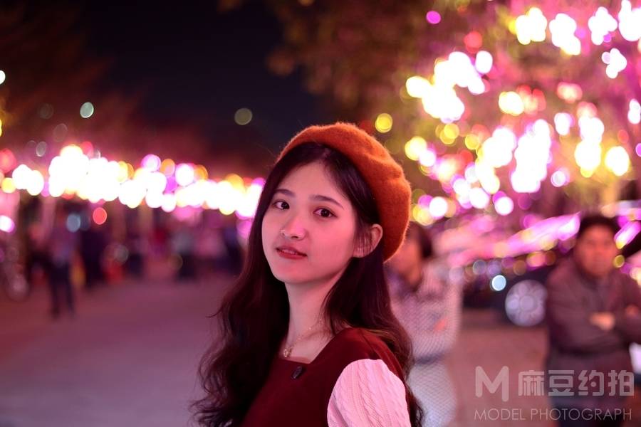 夜景模特