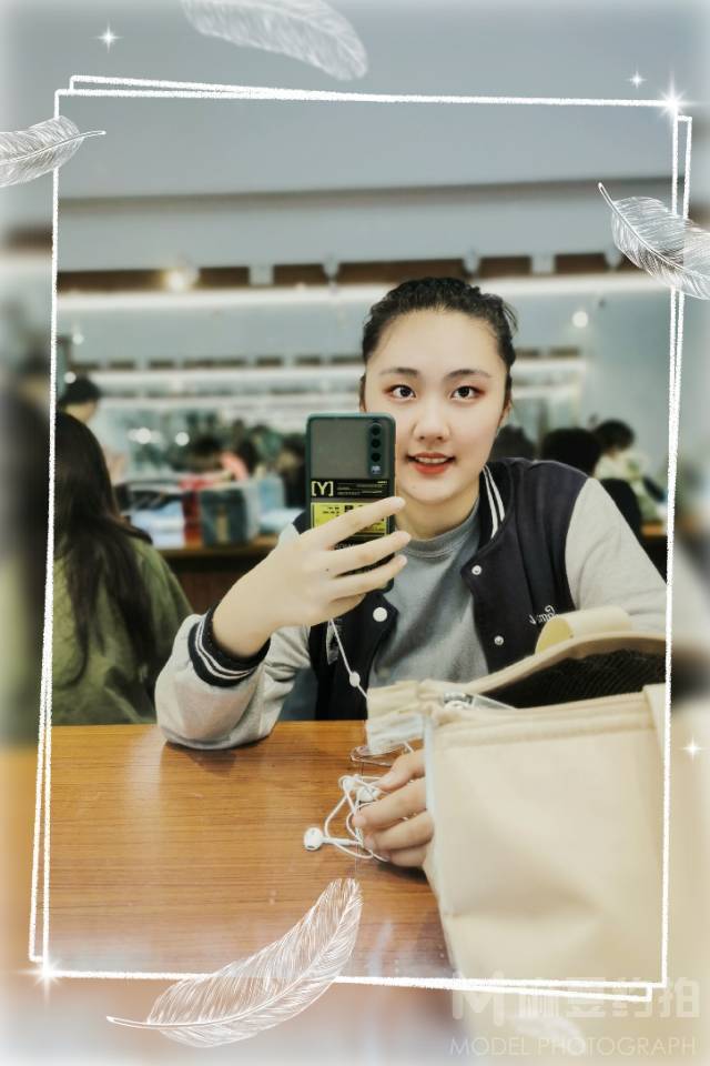 校园模特