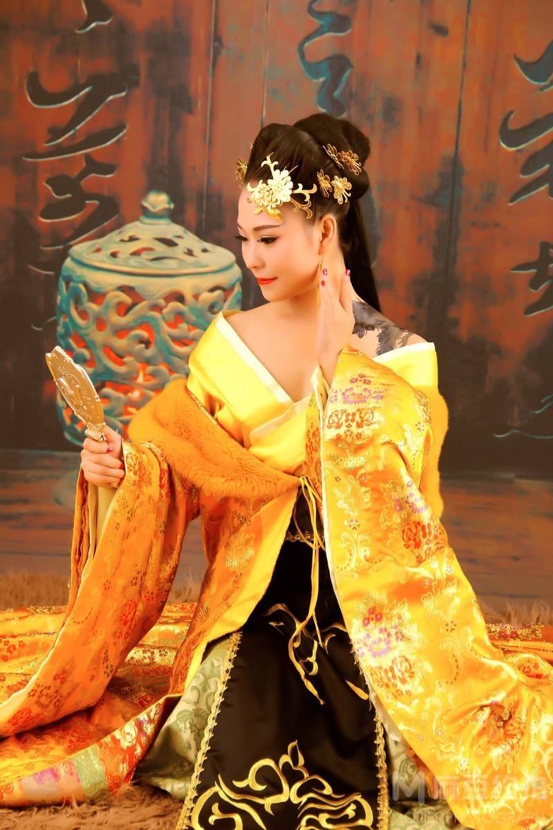 妆容模特