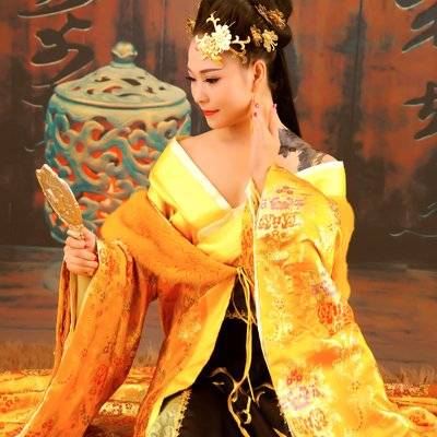 妆容模特